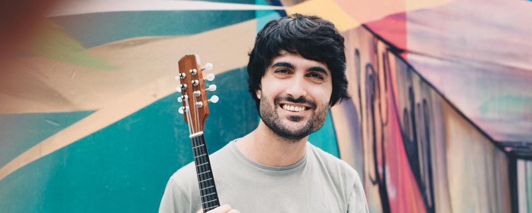 Solist und Mandolinenvirtuose Alon Sariel. 