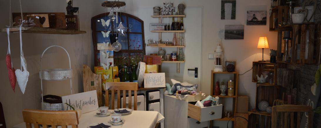 Auf dem Bild sieht man das Café Romy's von innen.