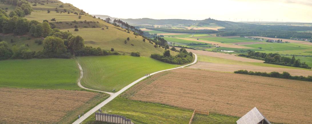 Berg Ipf mit keltischer Freilichtanlage