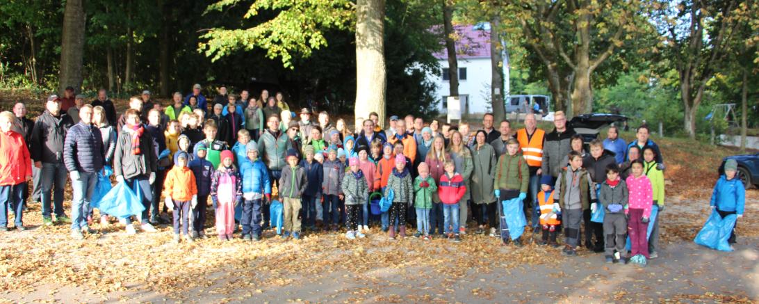 Teilnehmer*innen der Putzaktion Nördlingen 2021