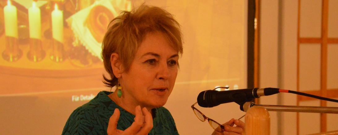 Kirchenrätin Melitta Müller Hansen machte Mut, in digitale Gottesdienste auch Beiträge von Gemeindemitgliedern einzubinden.