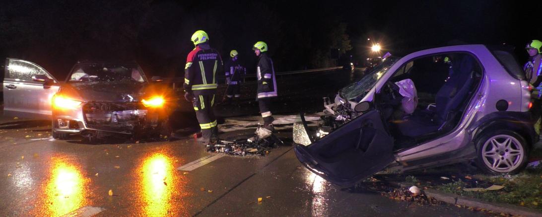 In den frühen Morgenstunden ereignete ich auf der B 16 ein schwerer Verkehrsunfall. 