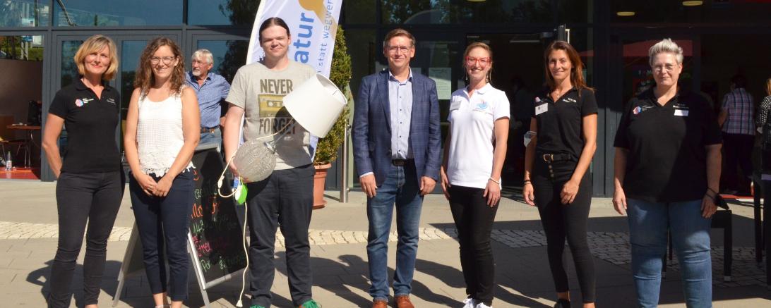 Das Organisations-Team ist stolz auf das bislang Erreichte. In Zukunft könnte das Reparatur-Café Donau-Ries sogar mehrmals im Monat öffnen. 