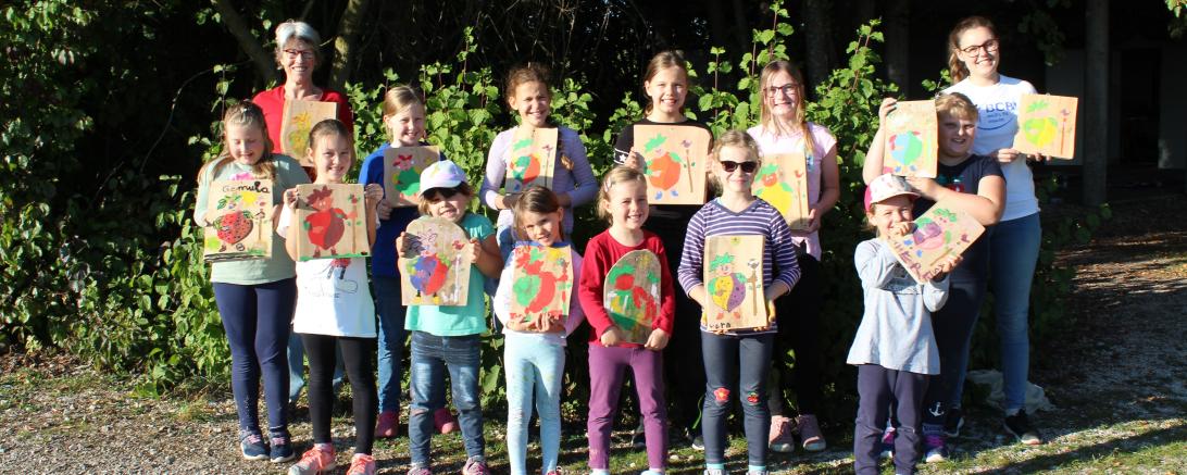 Stolz präsentieren die Wilden und Coolen Feger ihre Gemulas.