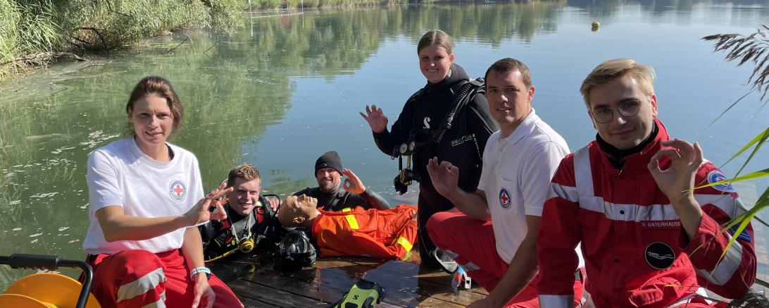 Von links: Ausbilderin Diana Naschwitz, Florian Schmidt, Manuel Brandt, Kyra Schalich, Ausbilder Johannes Wech und Niklas Mayerhauser.