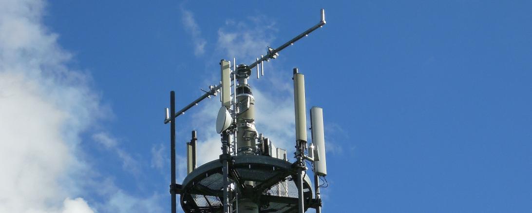 Spitze eines Funkmasts