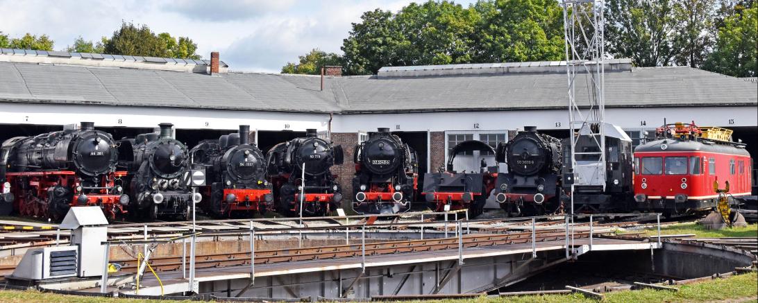 Dampflokomotiven im Bayerischen Eisenbahnmuseum in Nördlingen.