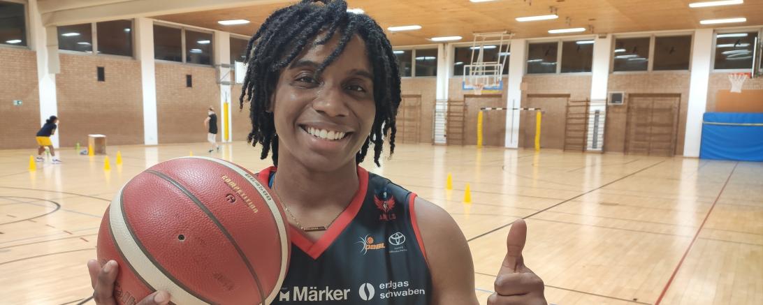 Im neuen Trikot in alter Halle: Ihr wurde etwas nostalgisch ums Herz als sie nach 2018 wieder in der Nördlinger Mehrzweckhalle zum Training auflief: Star-Power-Forward und Angels-Neuzugang aus Kanada Kim Pierre-Louis