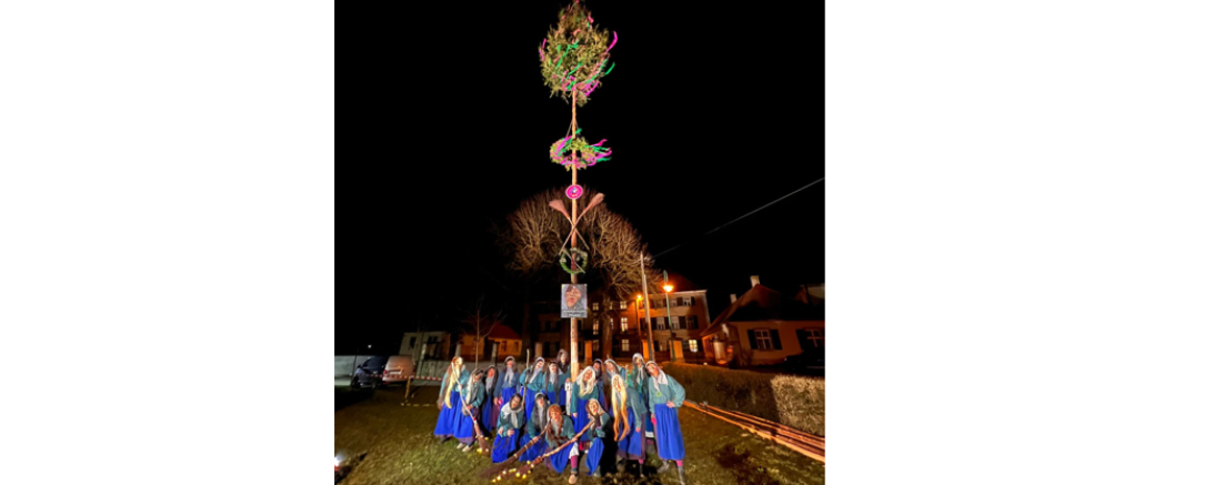 Das Bild zeigt die Amerdinger Faschingsfreunde