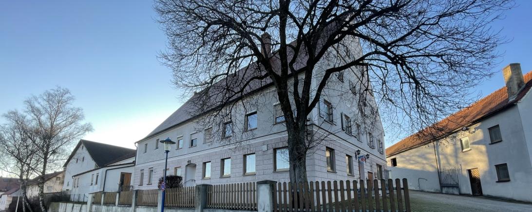 Das Bild zeigt das Wirtshaus Wolferstadt Oberer Wirt