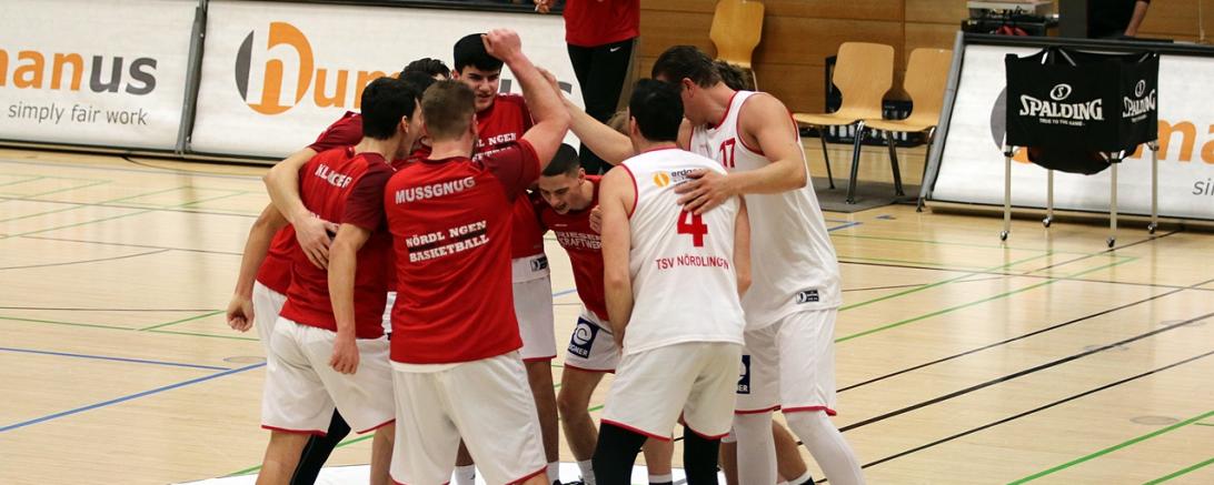 Das Bild zeigt den TSV 1861 Nördlingen gegen Leitershofen