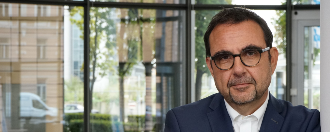 Auf dem Bild sieht man Klaus Holetschek.