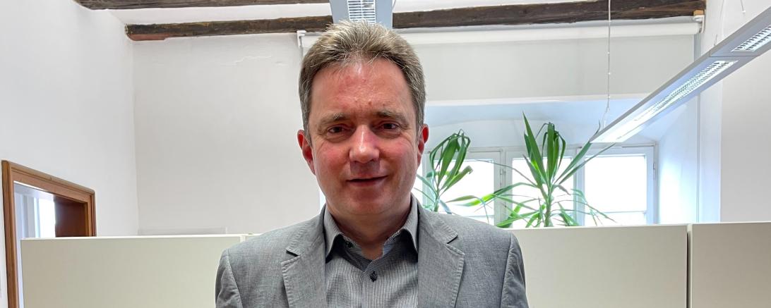 Das Bild zeigt den Beauftragten für Informationssicherheit, Georg Kugler.