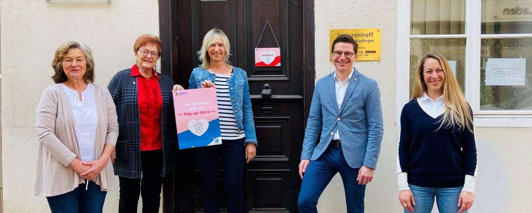 Das Bild zeigt die Beteiligten die am Demenzcafé mitgewirkt haben.