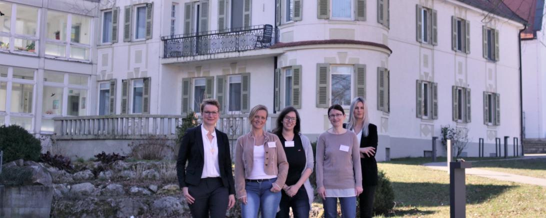 Das Bild zeigt das neue Führungsteam des Seniorenzentrums.