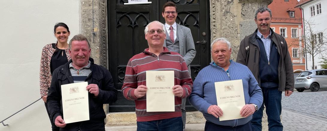 Dienstjubilare Stadt Nördlingen, Michaela Kleebauer, Hans-Peter Brunner, Erhard Henle, David Wittner, Friedrich Greiner und Manfred Kopf