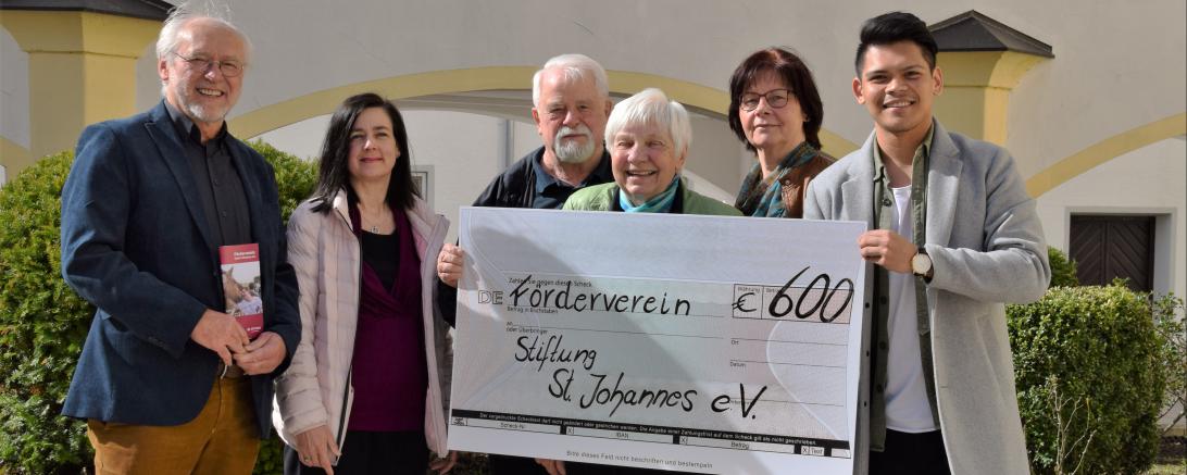 Spendenübergabe Familie Wild an Stiftung St. Johannes