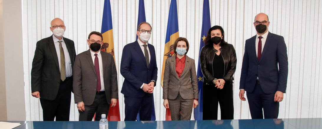 Alexander Radwan MdB, Ulrich Lange MdB, Alexander Dobrindt MdB, Staatspräsidentin Maia Sandu, Dorothee Bär MdB, Michael Kießling MdB