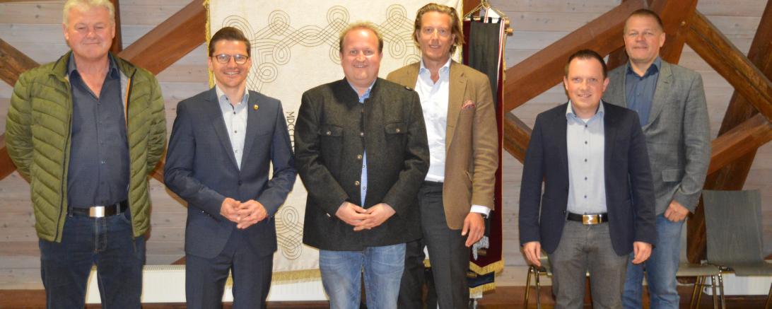 Die Stadt Nördlingen präsentiert das Programm für das Stabenfest 2022.