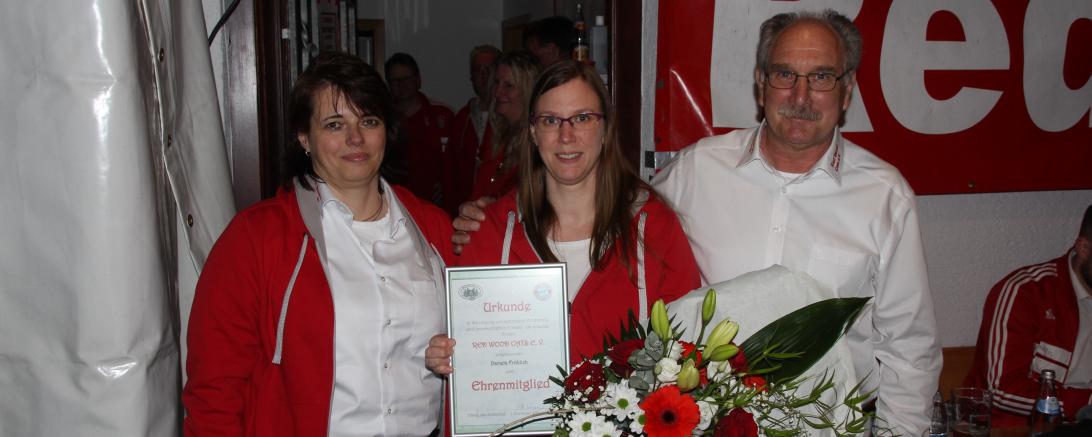 Zu sehen sind Cornelia Beck, Pamela Fröhlich und Erhard Witt. 