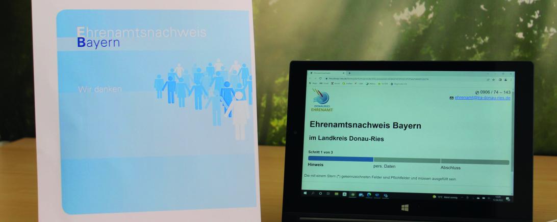 Ehrenamtsnachweis digatal auf dem Laptop