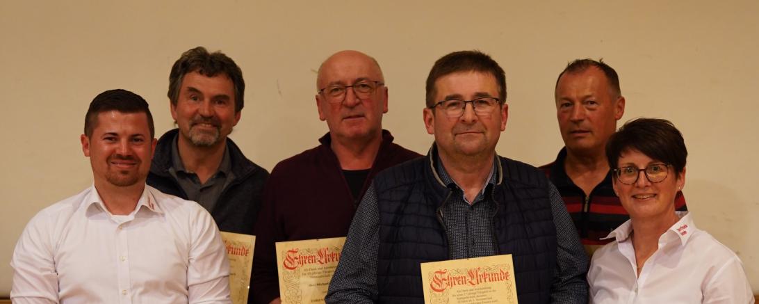 Erster Vorsitzender Christian Lindig, Gottfried Schweinbeck, Michael Fackler, Albert Fackler, Berhard Lindig, Zweite Vorsitzende Tanja Nesselthaler