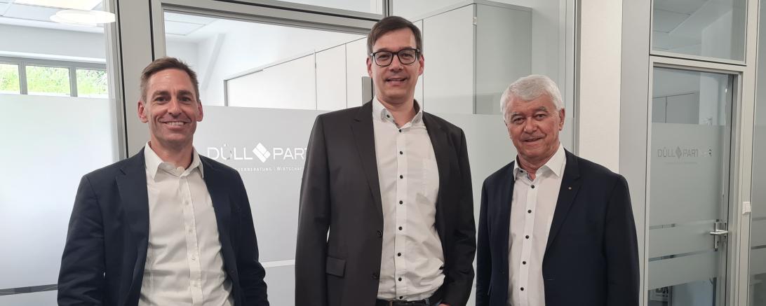Das Bild zeigt die Firma Düll & Partner.
