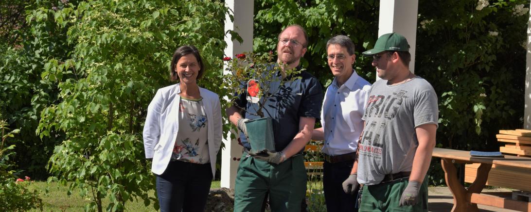 v.l.n.r.: Doreen Paus, Thomas Striebel, Herr Freiberger, Kevin Wohlauf