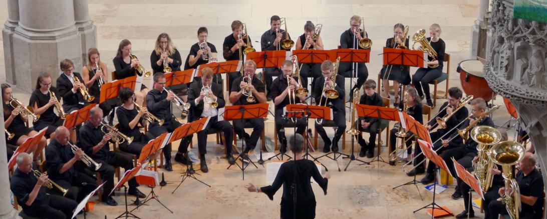 Das Bild zeigt den Posaunenchor St. Georg.