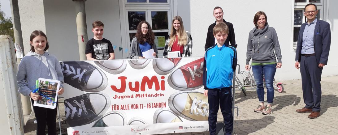 Das Bild zeigt die Siegerehrung der 3. Fotochallenge.