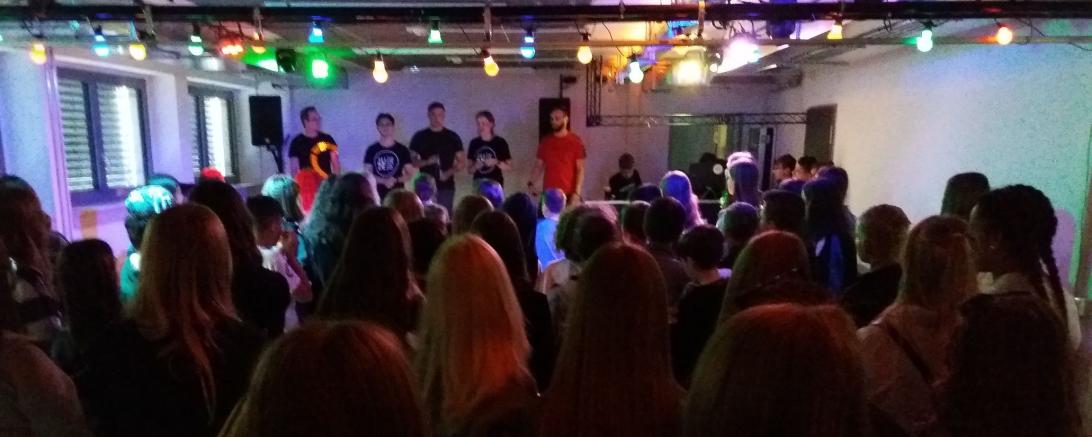 Das Bild zeigt die U16 Disko im Juze Donauwörth.