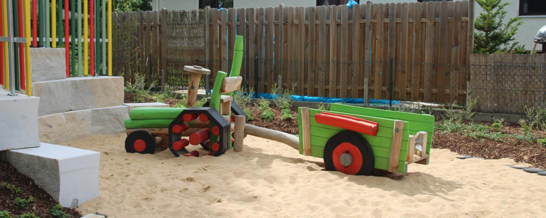 Der neue Spielplatz in der Mertinger Straße in Asbach-Bäumenheim wurde nach dem Motto "Landwirtschaft" gestaltet. 