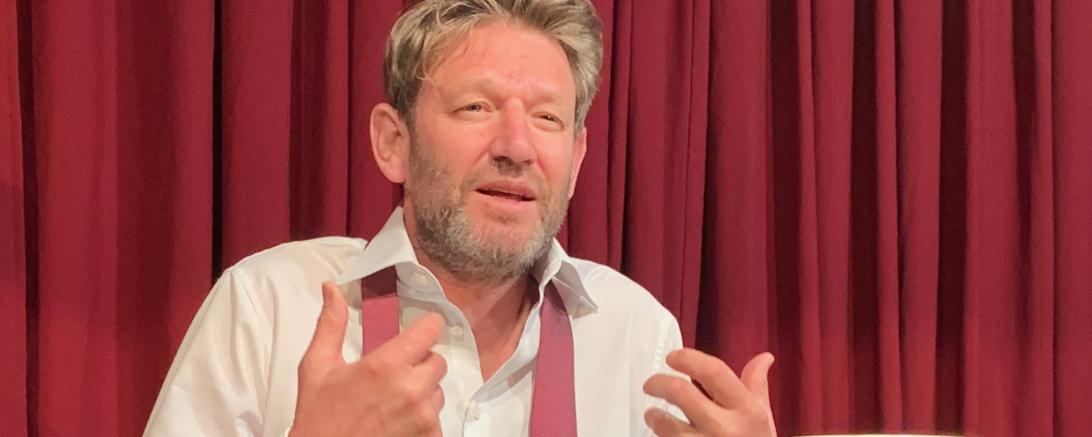 Das Bild zeigt Mr. Green.