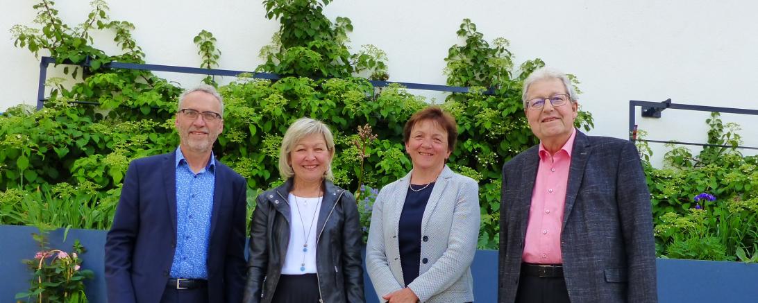 Bild von links nach rechts:  Georg Schnell, Hedwig Braun, Maria Mittl, Georg Vellinger