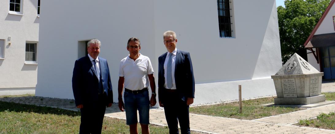 Das Bild zeigt den Besuch der Verantwortlichen der RVB.