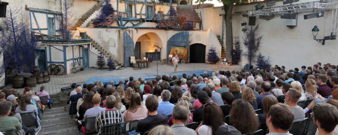 Das Bild zeigt den Summer Slam 2020