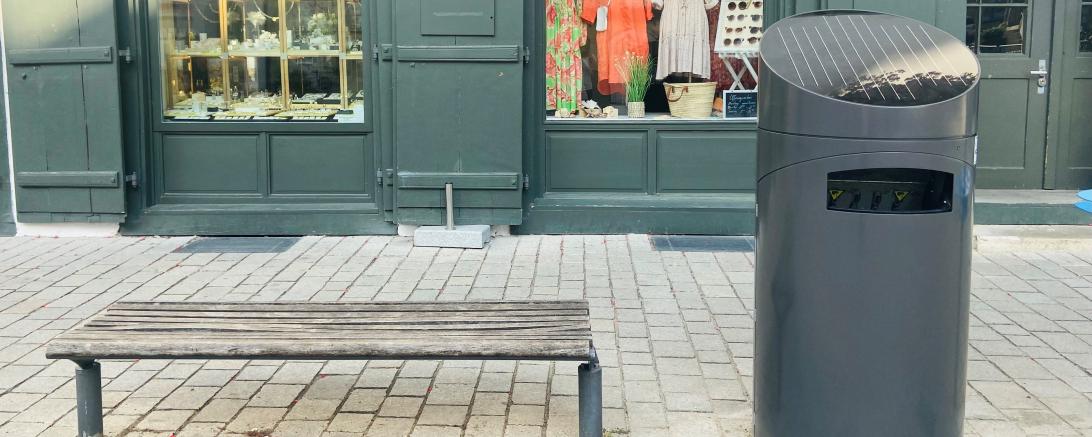 Press-Hai vor dem Nördlinger Tanzhaus am Marktplatz.