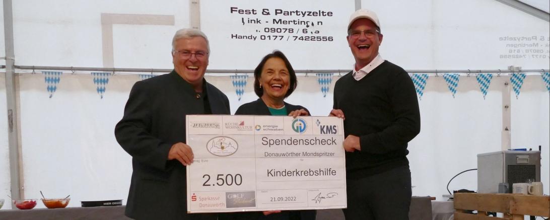 Anlässlich des 50-jährigen Jubiläums der Donauwörther Mondspritzer wurde die Idee geboren auch einmal ein Benefiz-Golfturnier zu veranstalten