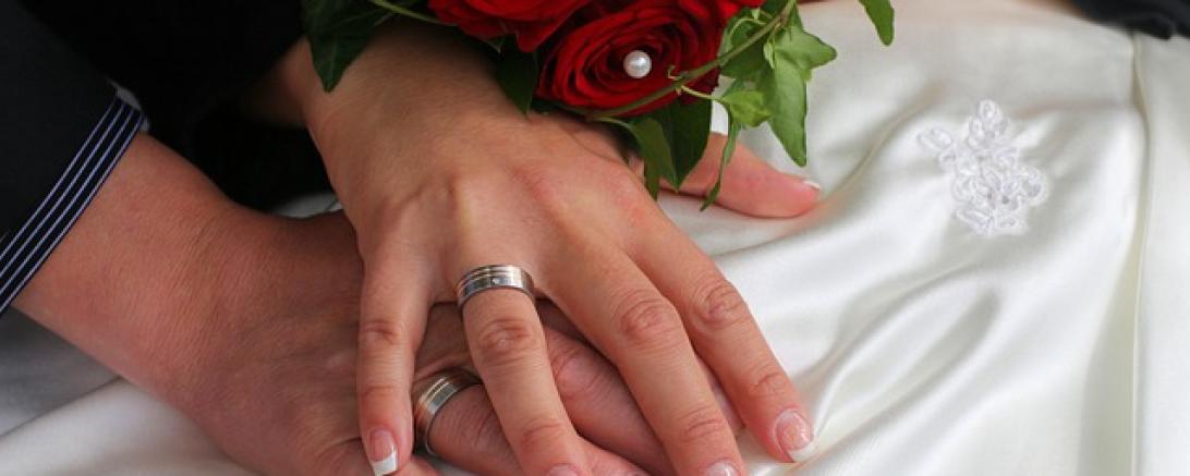 Das Bild zeigt Eheringe 