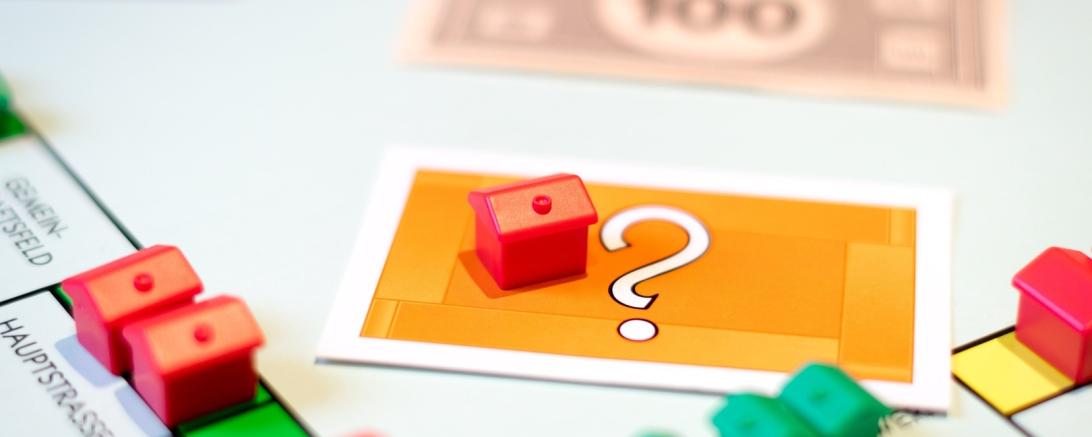 Für den Bau einer Immobilie wird sehr häufig online ein Kredit aufgenommen.