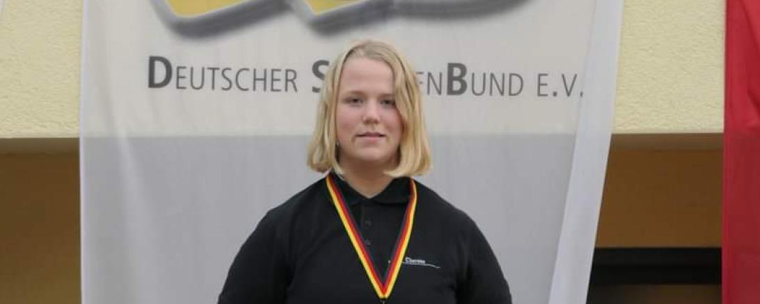 Theresa Stefan auf dem Siegespodest