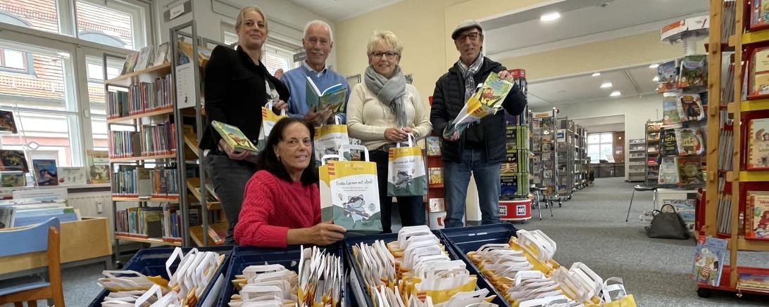 Fertige Lesetüten sind fertig zur Übergabe