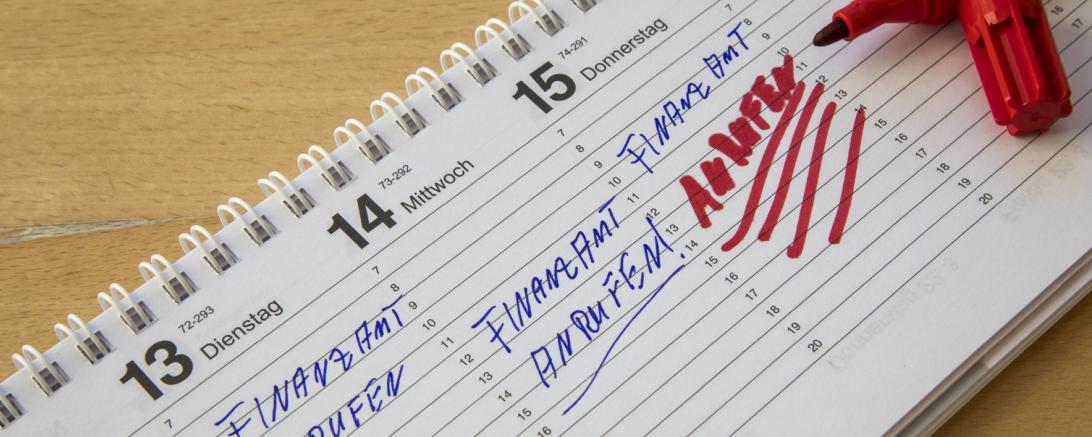 Oft helfen schon einfache Tricks, um unangenehme Arbeiten und Aufgaben nicht mehr vor sich her zu schieben.