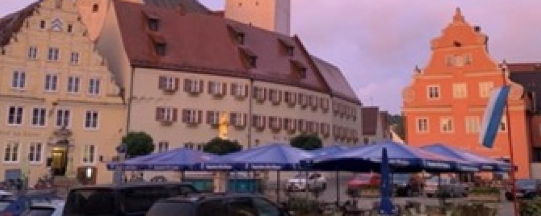 Der Wemdinger Marktplatz.