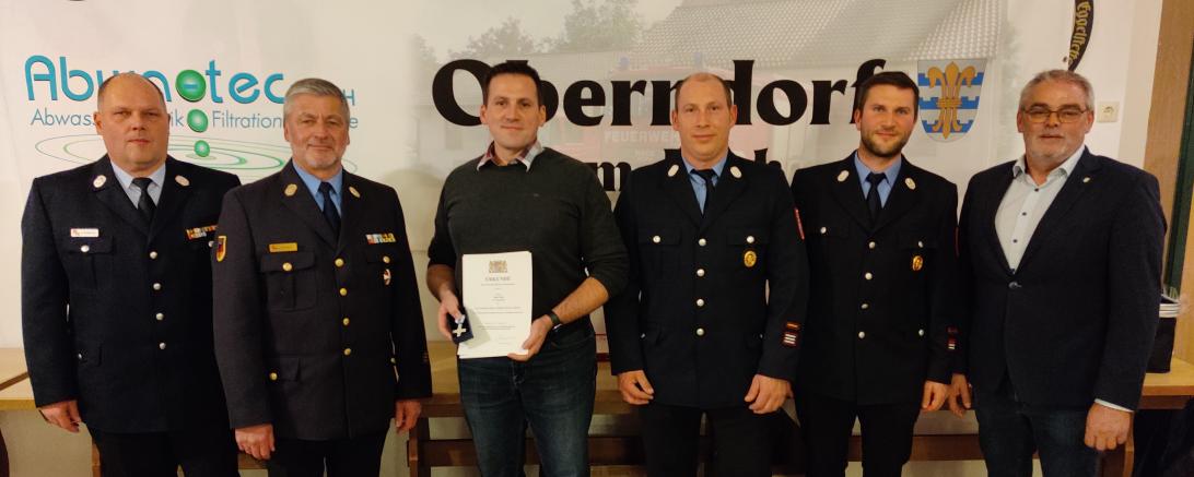 KBM Volker Grossmann, KBI Jürgen Scheerer, Peter Link, 1. Kommandant Bernhard Gayr, 2. Kommandant Fabian Schilz, 1. Bürgermeister Franz Moll.