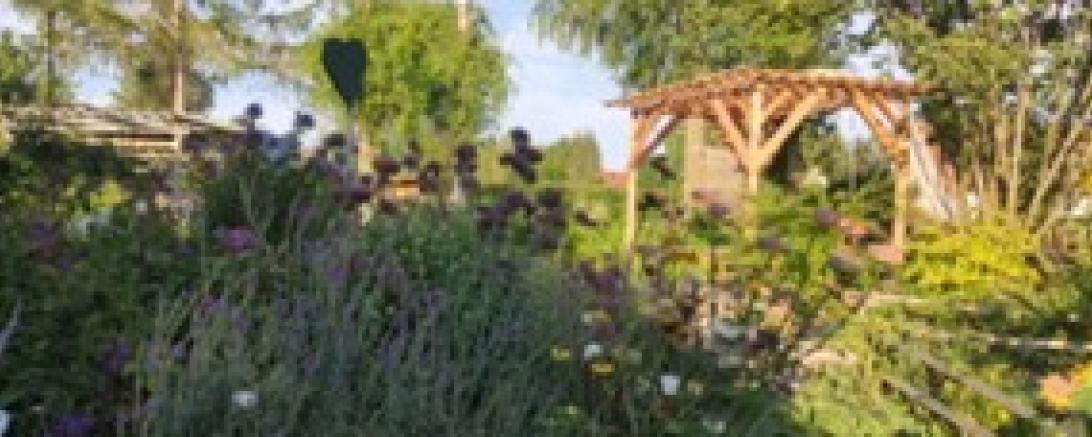 Die natürliche Bewirtschaftung des eigenen Gartens.