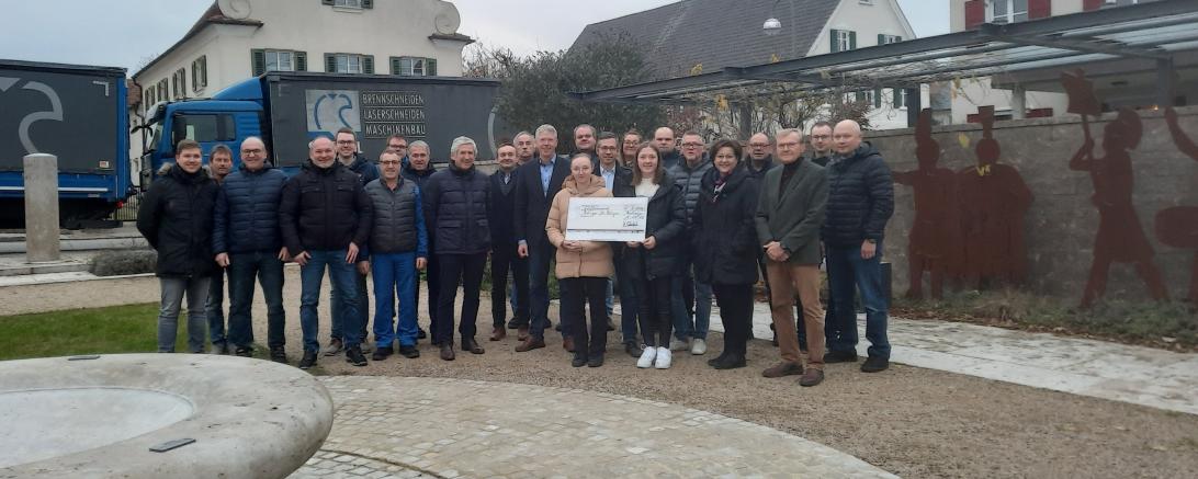 Südstah Spendenuebergabe