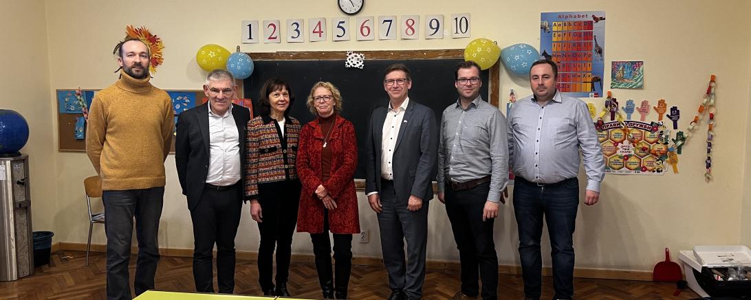 PAS Dr. Hammerl unterstützt ukrainische Schule in Hermannstadt