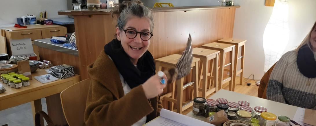 Hausreinigung durch Räuchern.