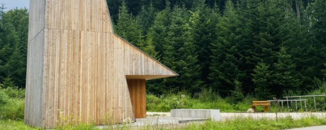 Die Blaue Kapelle im Laugnatal